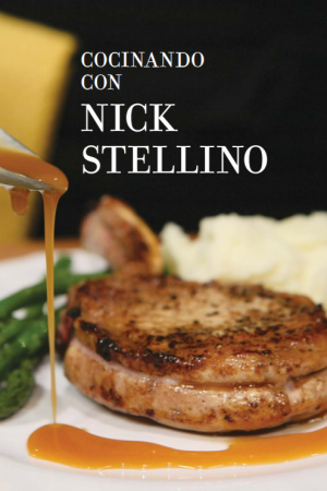 Cocinando Con NICK STELLINO (Digital Cookbook in SPANISH)